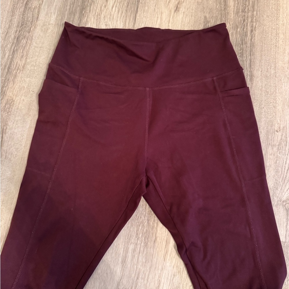 Danskin Burgundy Leggings